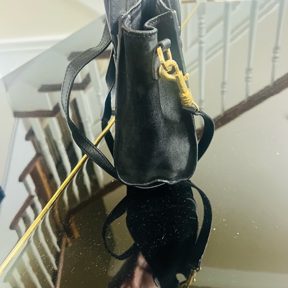 Celine Black Mini Bag with Gold Hardware and Minimalist Design - Picture 3 of 12